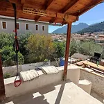 Dom wakacyjny Large And Comfortable House At Leonidio's Sunny Side *