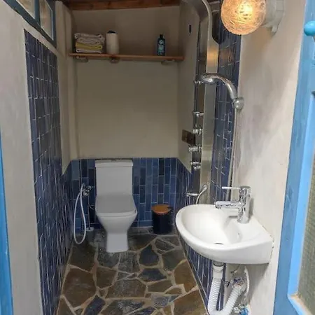 Large And Comfortable House At Leonidio's Sunny Side 펜션 Leonídion