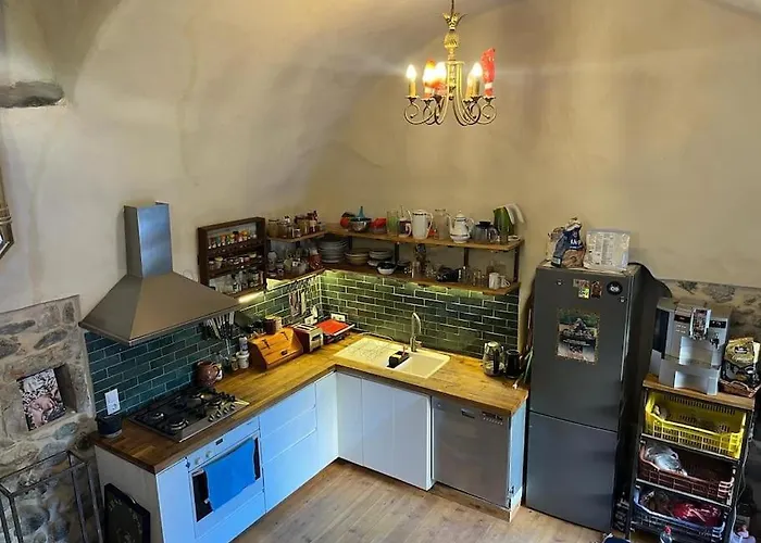 Large And Comfortable House At Leonidio's Sunny Side * Leonídion