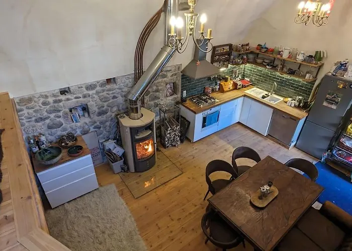 Large And Comfortable House At Leonidio's Sunny Side *