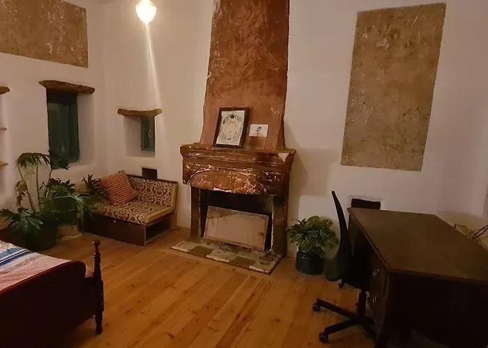 別荘 Large And Comfortable House At Leonidio's Sunny Side